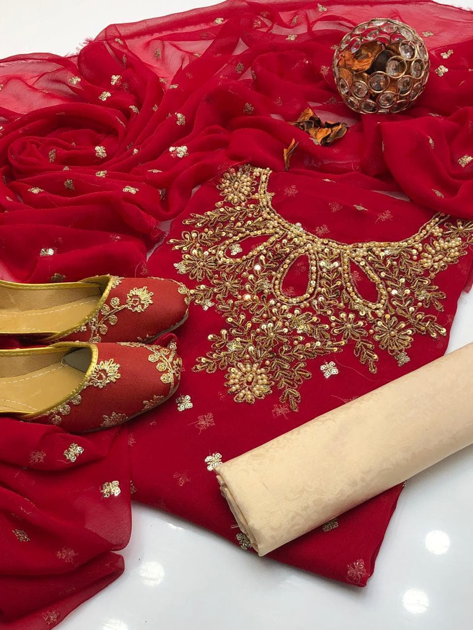 Soft Chiffon Boti Embroidered 4-Piece Suit
