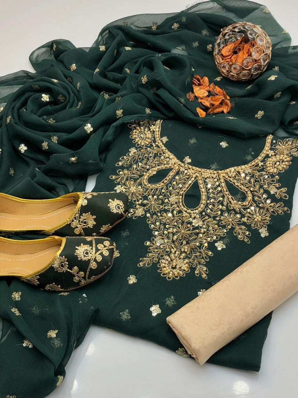 Soft Chiffon Boti Embroidered 4-Piece Suit