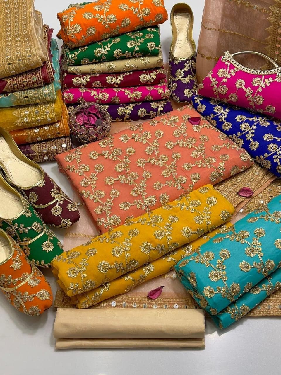 Fancy Embroidered 5-Piece Suit