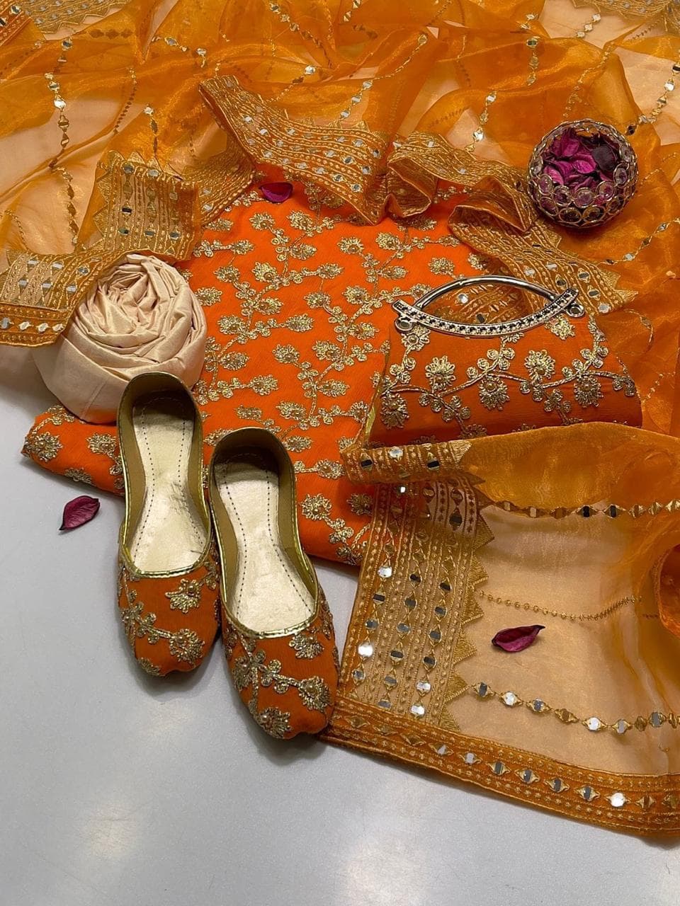 Fancy Embroidered 5-Piece Suit