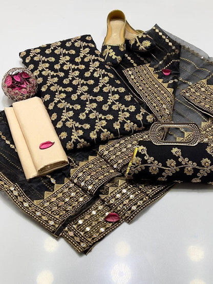 Fancy Embroidered 5-Piece Suit